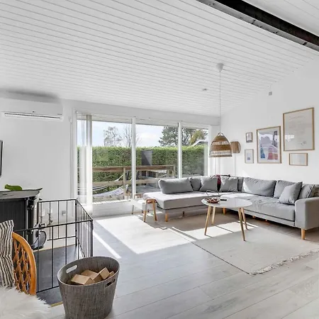 North Funen Summer Idyll By The Water בוגנזה